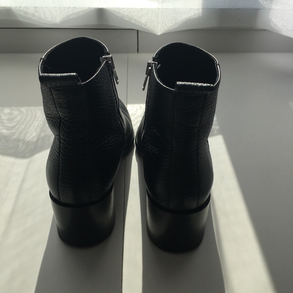 Everlane The Boss Boot - Picture 3 of 8